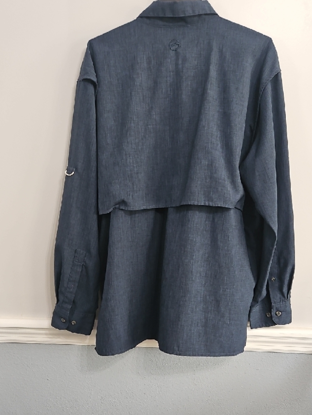 Magellan Outdoors Men’s Long-Sleeve Button-Down Shirt in Navy Blue - Picture 4 of 9